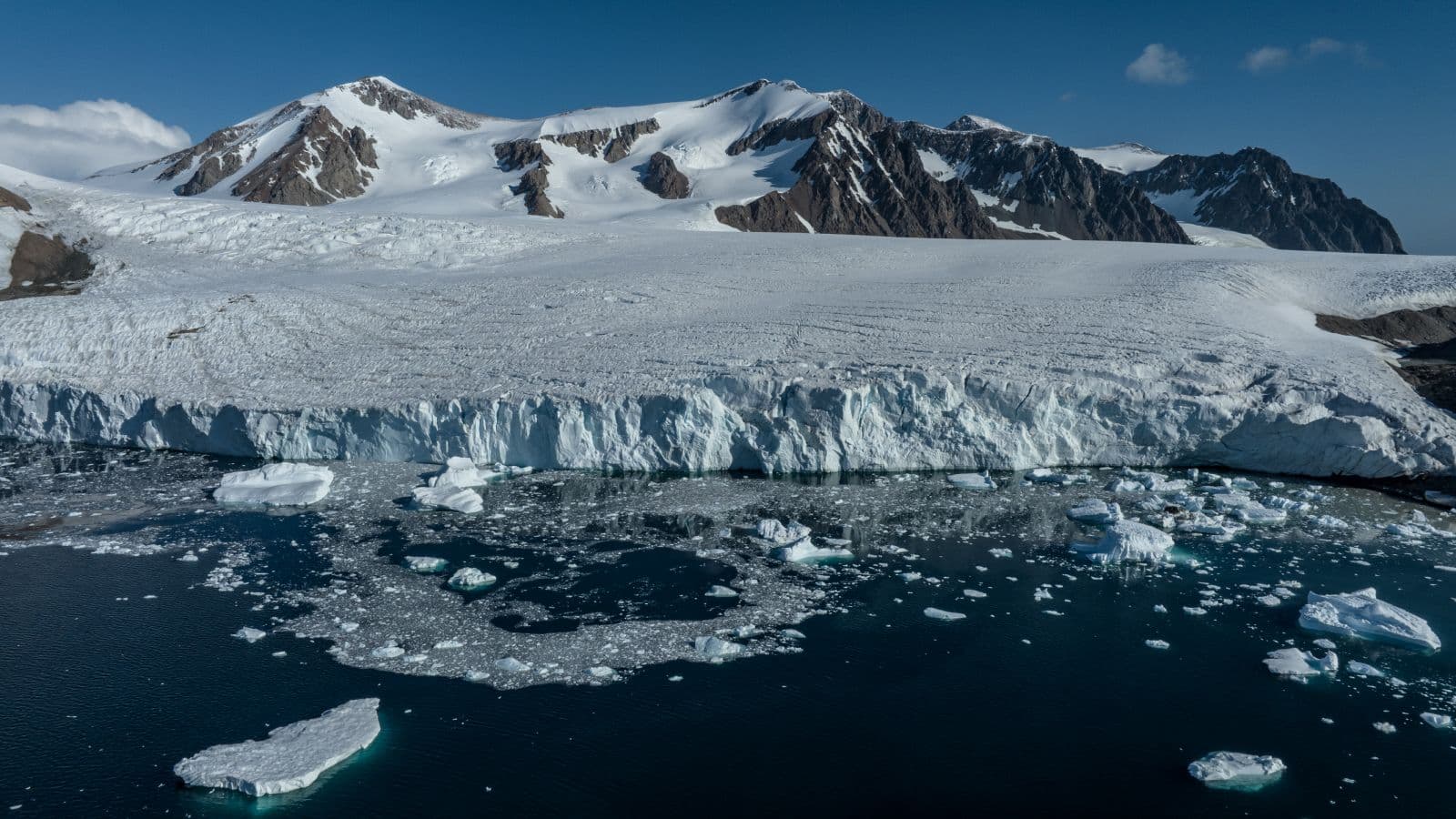 Deep Ocean Heat Release Behind Sudden Antarctic Sea Ice Collapse, New Research Shows