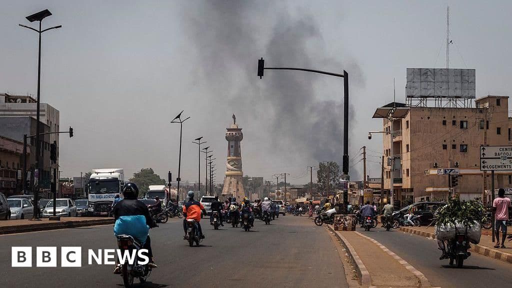 France Urges Citizens to Flee Mali Amid Deadly Rebel Attacks
