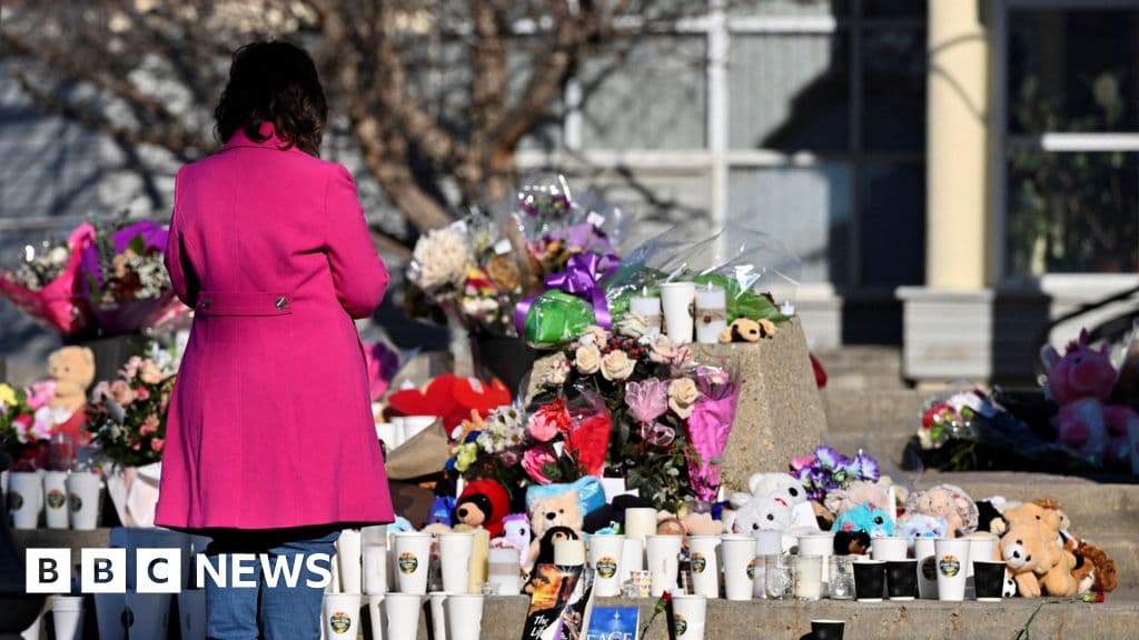 CEO de OpenAI se disculpa por no alertar a la policía sobre cuenta vinculada a tiroteo masivo en Canadá